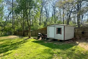 488 Lake Cir, Newnan, GA 30263 - Photo 5