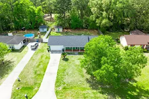 565 S Oaks Courts, Waycross, GA 31503 - Photo 5