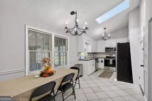 2521 Country Club Dr, Conyers, GA 30013 - Photo 11