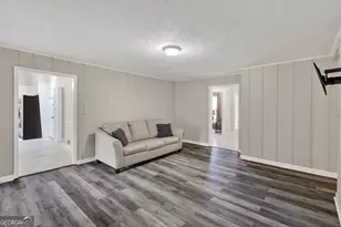 2521 Country Club Dr, Conyers, GA 30013 - Photo 13