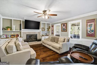 2563 Bridgewood Lane, Snellville, GA 30078 - Photo 7