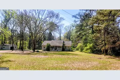 7609 Lyle Drive, Riverdale, GA 30296 - Photo 1