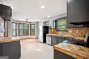 1076 Stoney Creek Ln, Austell, GA 30168 - Photo 7