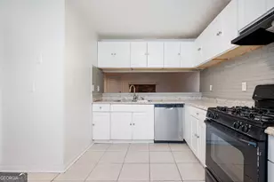 725 Oak Dr, Hapeville, GA 30354 - Photo 7