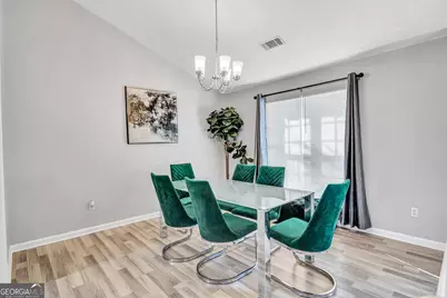 3322 Waggoner Place, Rex, GA 30273 - Photo 9