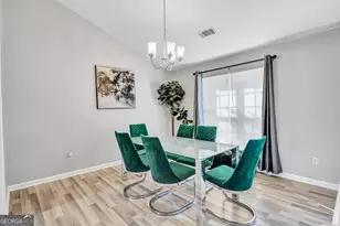 3322 Waggoner Pl, Rex, GA 30273 - Photo 9