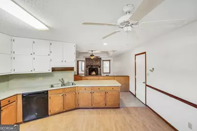 135 Springvalley Way, Stockbridge, GA 30281 - Photo 11