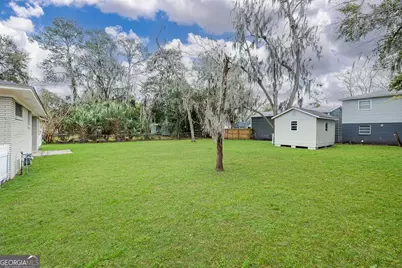 2105 Saint Johns Avenue, Savannah, GA 31404 - Photo 29
