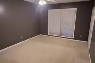 105 Governors Dr, Forest Park, GA 30297 - Photo 7