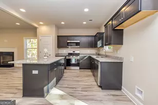 8890 Blackhall Rd, Jonesboro, GA 30236 - Photo 21