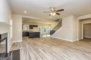 8890 Blackhall Rd, Jonesboro, GA 30236 - Photo 15