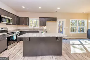 8890 Blackhall Rd, Jonesboro, GA 30236 - Photo 19