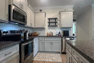 207 Judith St, Pembroke, GA 31321 - Photo 7