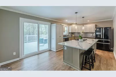2396 Elmwood Circle SE, Smyrna, GA 30080 - Photo 11