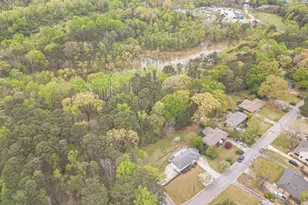 2396 Elmwood Cir SE, Smyrna, GA 30080 - Photo 61