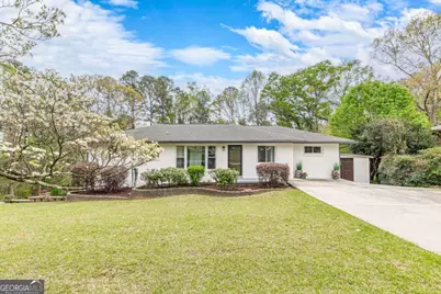 2396 Elmwood Circle SE, Smyrna, GA 30080 - Photo 3