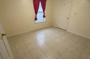 6052 Pinecreek Rd, Forest Park, GA 30297 - Photo 9