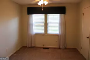 20 Valley Hill Rd, Griffin, GA 30223 - Photo 5