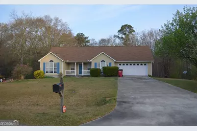 423 Windsor Court, Macon, GA 31216 - Photo 1