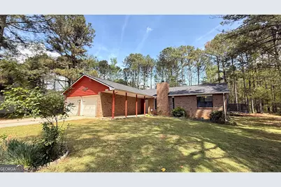 1388 Briar Ridge Ct, Jonesboro, GA 30238 - Photo 3