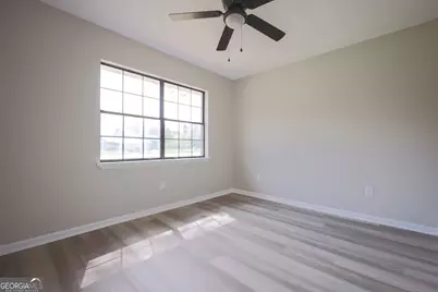 565 Killingsworth Road, Jesup, GA 31545 - Photo 15