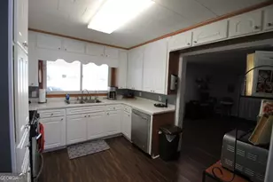 3169 Golden Isle Parkway E, Baxley, GA 31513 - Photo 7