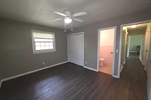 707 Battle Creek Rd, Jonesboro, GA 30236 - Photo 9