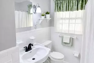 221 S College St, Metter, GA 30439 - Photo 7