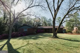 190 Fairlawn Dr, Carrollton, GA 30117 - Photo 13