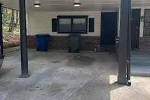 3812 SW Boulder Park Dr SW, Atlanta, GA 30331 - Photo 3