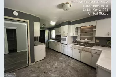 1502 Camellia Drive, Dublin, GA 31021 - Photo 5