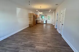 108 Crest Pointe, Bremen, GA 30110 - Photo 3