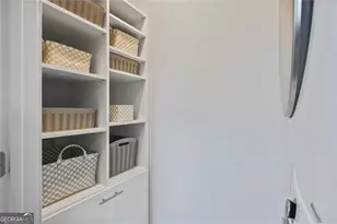 6694 Sterling Dr, Atlanta, GA 30328 - Photo 19