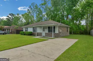 202 Sequoia Cir, Hinesville, GA 31313 - Photo 3