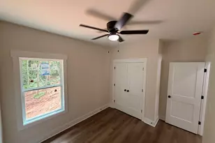 667 Cherokee Ln, Buchanan, GA 30113 - Photo 9