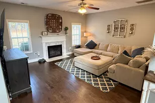 78 Maple Creek Dr, Newnan, GA 30263 - Photo 13