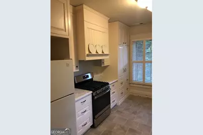 429 Calhoun Street NW, Atlanta, GA 30318 - Photo 9
