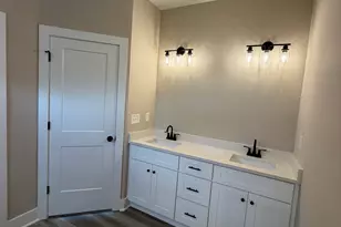 54 Melville Brown Rd, Williamson, GA 30292 - Photo 9