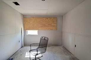 2109 Hanson St, Savannah, GA 31404 - Photo 15