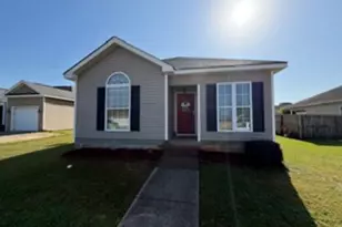 202 Gayla Ct, Warner Robins, GA 31088 - Photo 1