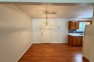 2720 Sapphire St, Atlanta, GA 30349 - Photo 7