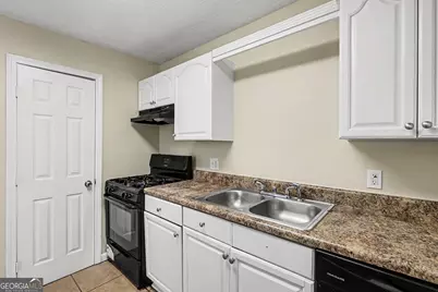 2715 Greystone Court, Austell, GA 30106 - Photo 9