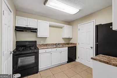 2715 Greystone Court, Austell, GA 30106 - Photo 7