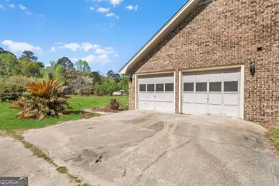 677 Roebling Road, Bloomingdale, GA 31302 - Photo 9