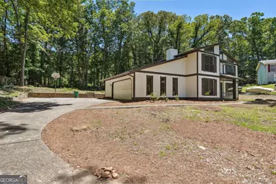 5249 Golf Valley Way, Stone Mountain, GA 30088 - Photo 1