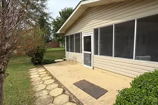 211 Ellen St, Summerville, GA 30747 - Photo 21