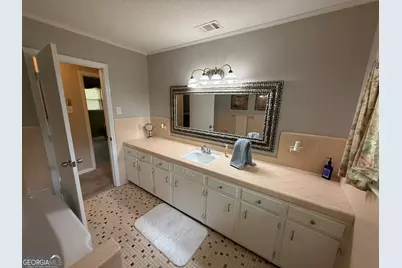 211 Ellen Street, Summerville, GA 30747 - Photo 13