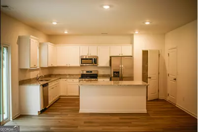 386 Red Dragon Drive, Jefferson, GA 30549 - Photo 11