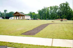 386 Red Dragon Dr, Jefferson, GA 30549 - Photo 3