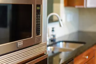 14 Oakhurst Terrace, Decatur, GA 30030 - Photo 9